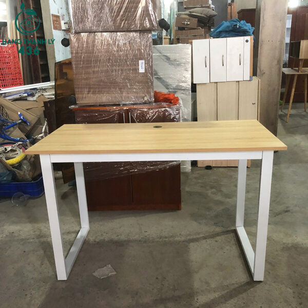 Bàn Làm Việc Cũ 1M2X6CM Mặt Gỗ Vân Sáng Chân Sắt