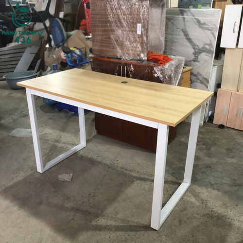 Bàn Làm Việc Cũ 1M2X6CM Mặt Gỗ Vân Sáng Chân Sắt