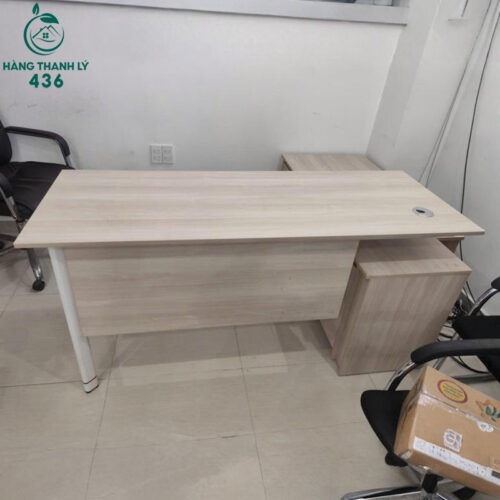 ban lam viec cu kem tu phu co hoc keo 2