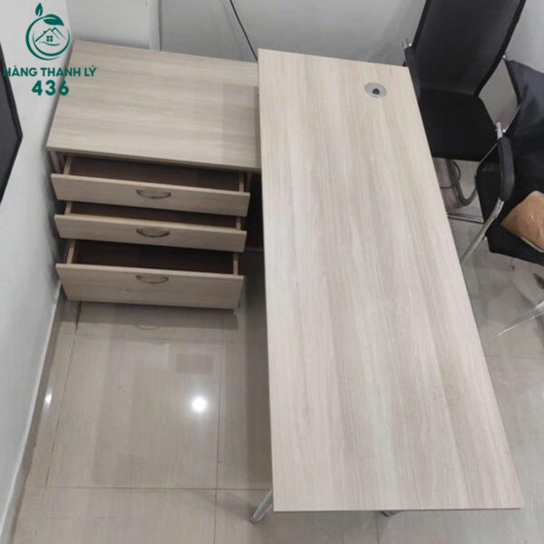 ban lam viec cu kem tu phu co hoc keo 3