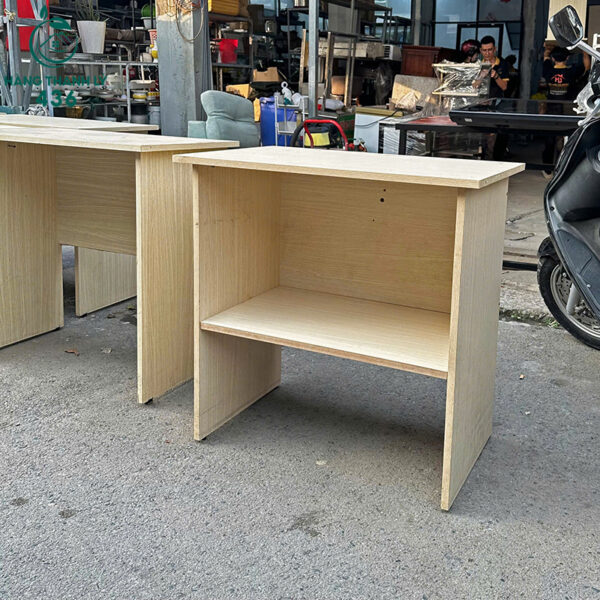 ban lam viec cu kieu dang gon gang tiet kiem dien tich 2