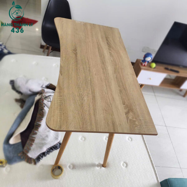 Bàn Làm Việc Cũ Mặt Gỗ Vân Sáng Chân Tròn