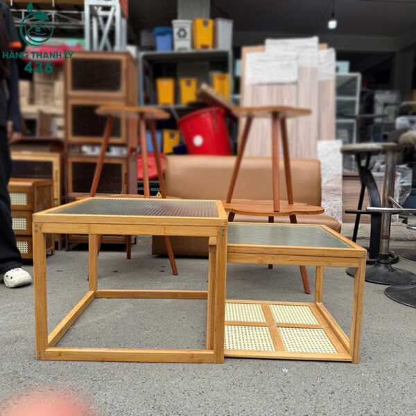 ban-sofa-cu-khung-go-vuong-dang-thap-de-bo-tri (1) ban sofa cu khung go vuong dang thap de bo tri 1
