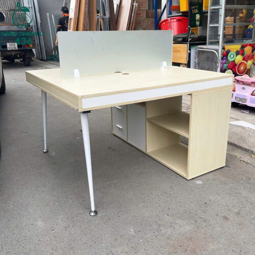 Bàn Văn Phòng Cũ 1M2X1M2X75CM Kèm Hộc Tủ
