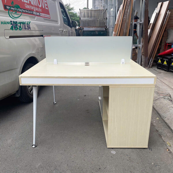 Bàn Văn Phòng Cũ 1M2X1M2X75CM Kèm Hộc Tủ