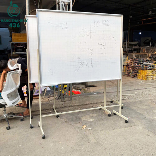 Bảng Viết Cũ 1M65X2M1 Có Bánh Xe Dễ Di Chuyển 2 Bảng Viết Cũ 1M65X2M1 Có Bánh Xe Dễ Di Chuyển