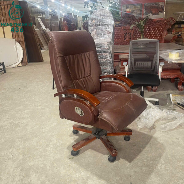Ghế Giám Đốc Cũ Da Nâu Sang Trọng