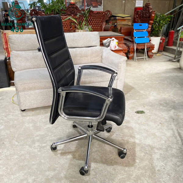 ghe-xoay-cu-lung-cao-boc-da-mau-den-sang-trong