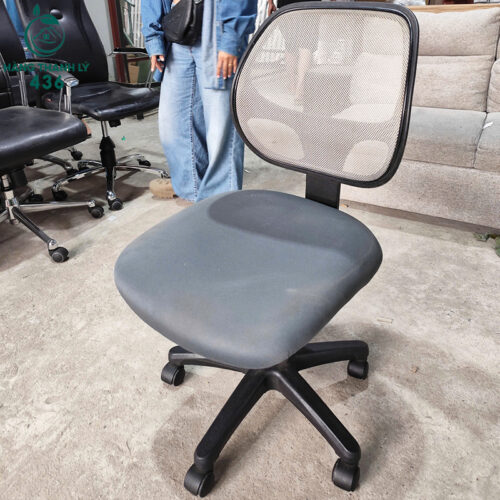 ghe xoay cu lung luoi thoang khi mau xam trang 3