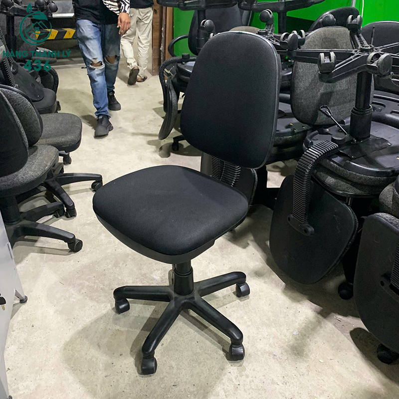 Ghế Xoay Văn Phòng Cũ Bọc Nệm Ngồi Êm ghe-xoay-van-phong-cu-boc-nem-ngoi-em-3 Ghế Xoay Văn Phòng Cũ Bọc Nệm Ngồi Êm