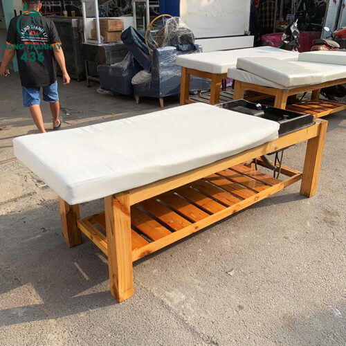 Giường Gội Đầu Cũ Bọc Nệm Da Màu Trắng