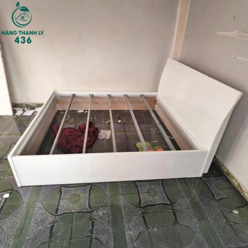 Giường Ngủ Cũ 1M6X2M Màu Trắng Thiết Kế Hiện Đại