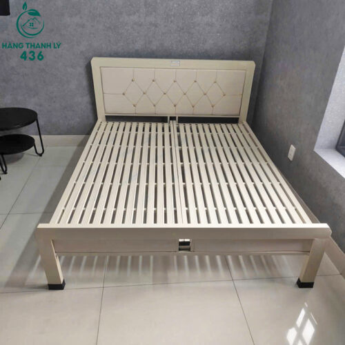 Giường Ngủ Cũ 1M6 Khung Gỗ Sơn Trắng Nan Dày Chắc Chắn