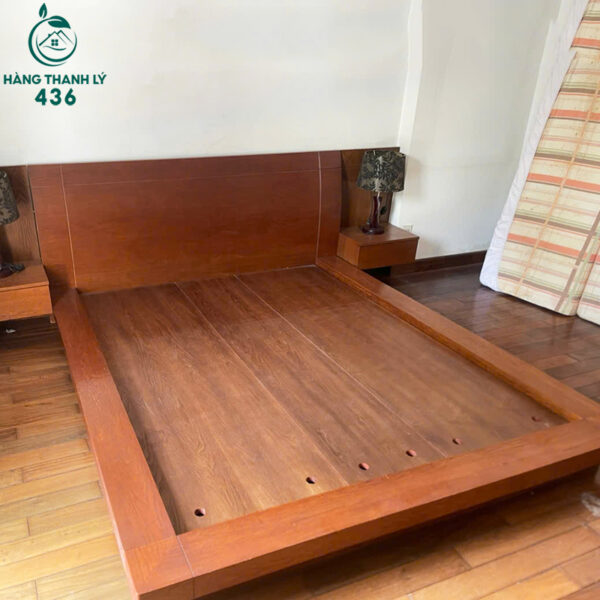 Giường Ngủ Kiểu Nhật Cũ Vân Gỗ Màu Nâu