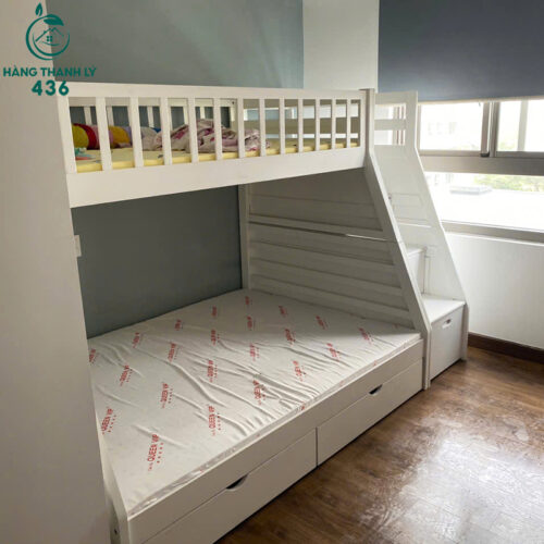 Giường Tầng Màu Trắng Cũ Có Cầu Thang Tiện Lợi 2 giuong tang mau trang cu co cau thang tien loi 3