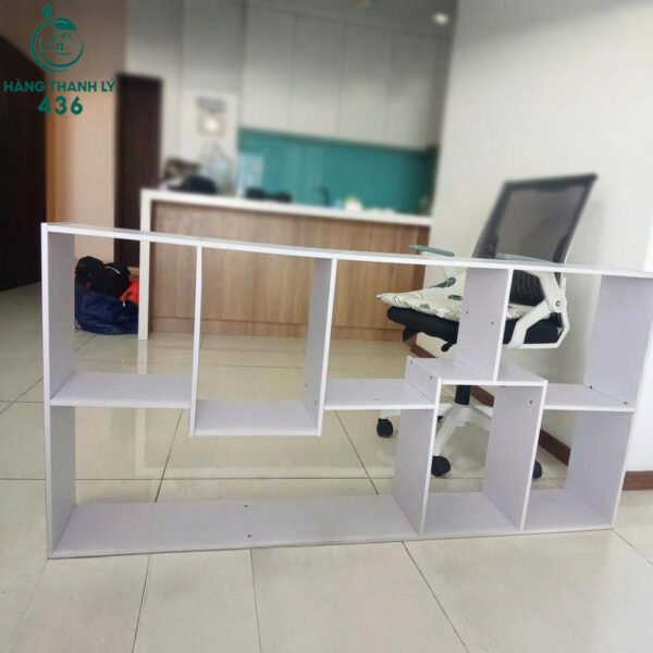 ke sach cu mau trang thiet ke da nang nhieu ngan