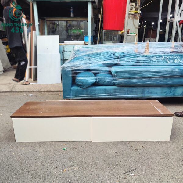 ke tivi treo tuong cu 1m4x40cmx25cm mat go van nau dep 3