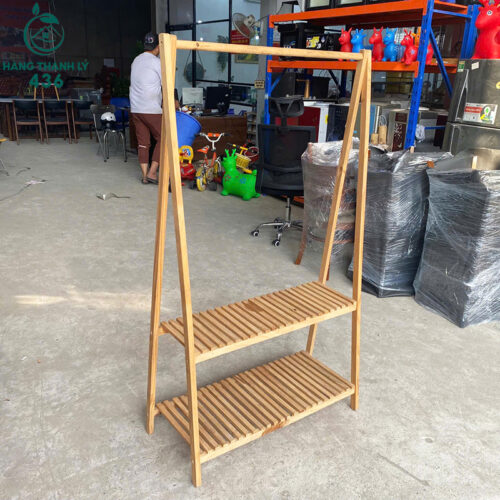 Kệ Treo Quần Áo Cũ Thiết Kế Kèm 2 Tầng Tiện Lợi