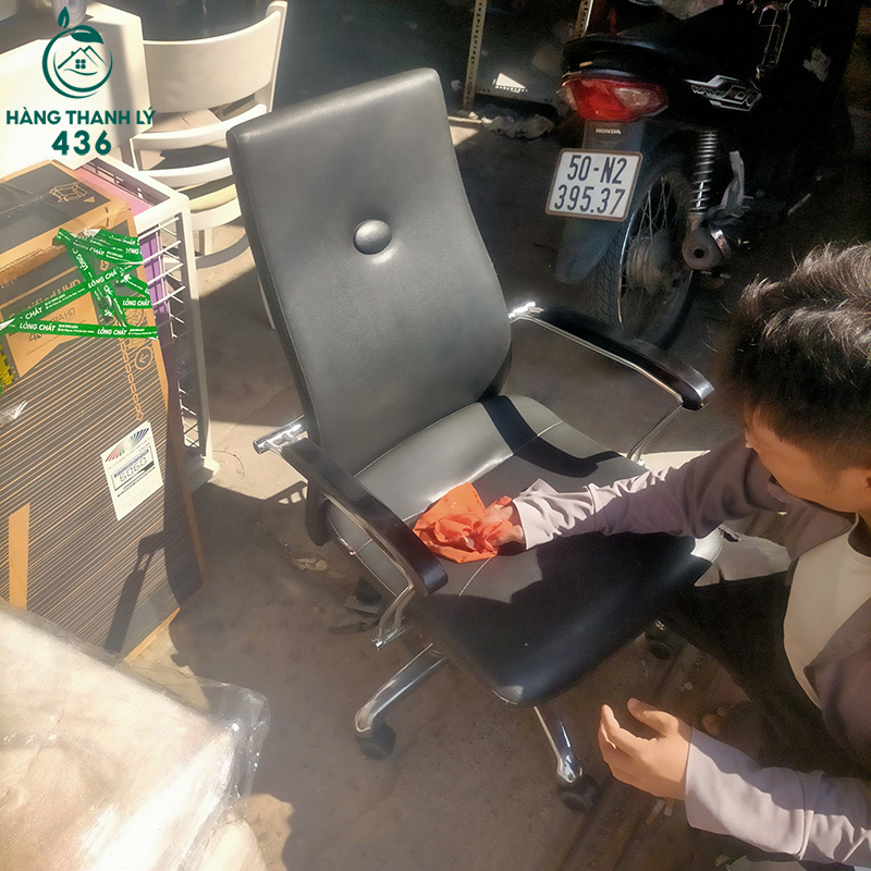 mua-ghe-van-phong-cu-gia-tot-o-dau-tai-tp-hcm-11 Mua Ghế Văn Phòng Cũ Giá Tốt Ở Đâu Tại TP.HCM?