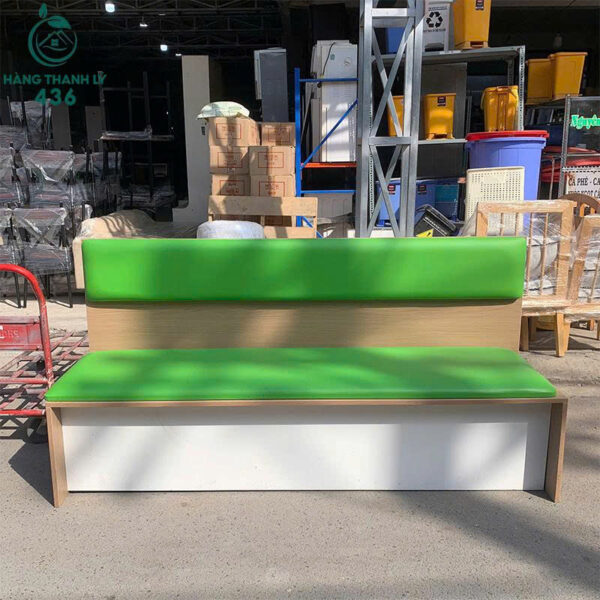 sofa bang cu boc nem xanh phu hop quan cafe 2