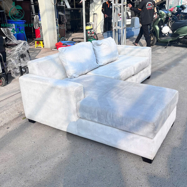 sofa goc l cu boc vai xam hien dai 5