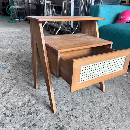 Tab Đầu Giường Gỗ Cũ Có Ngăn Kéo Tiện Dùng