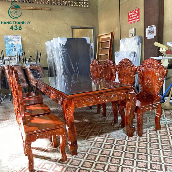 thanh-ly-bo-ban-an-8-ghe-go-mau-nau-do-moi-99 (8) Thanh Lý Bộ Bàn Ăn 8 Ghế Gỗ Màu Nâu Đỏ Mới 99%