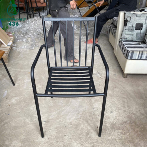 Thanh Lý Ghế Cafe Sắt Màu Đen Có Tay Vịn Mới 99%