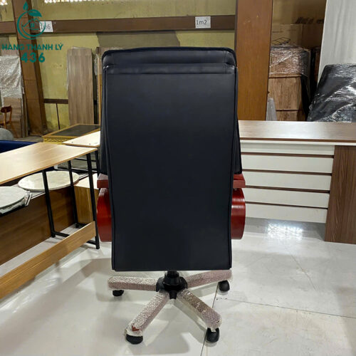 thanh ly ghe giam doc boc da mau den sang trong moi 99 3