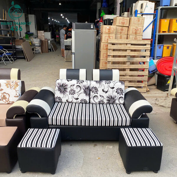 thanh-ly-sofa-mau-den-trang-kem-2-don-moi-99 (1) thanh ly sofa mau den trang kem 2 don moi 99 1