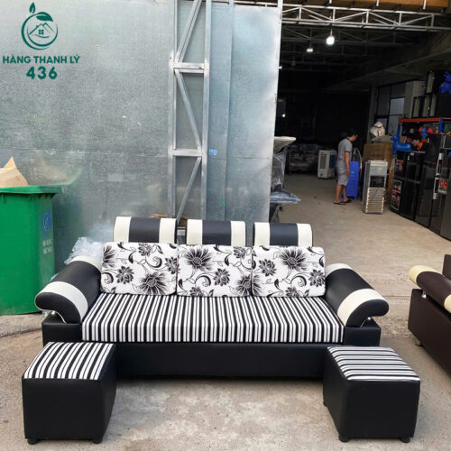 Thanh Lý Sofa Màu Đen Trắng 1M4 Kèm 2 Đôn Mới 99% (Nhiều Kích Thước) 2 thanh ly sofa mau den trang kem 2 don moi 99 2
