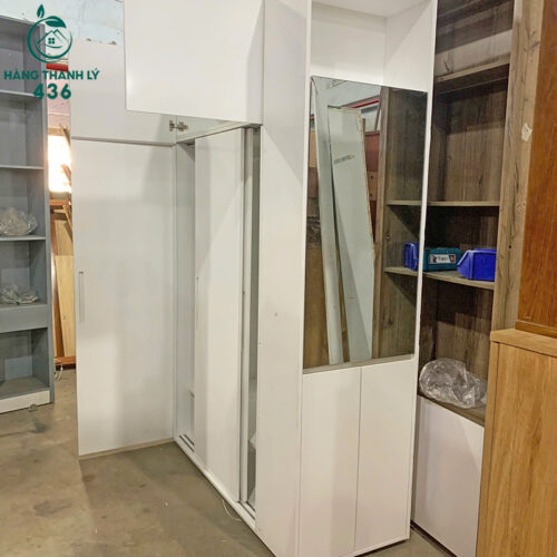 tu ao cu canh lua mau trang co ngan ke va guong soi 4