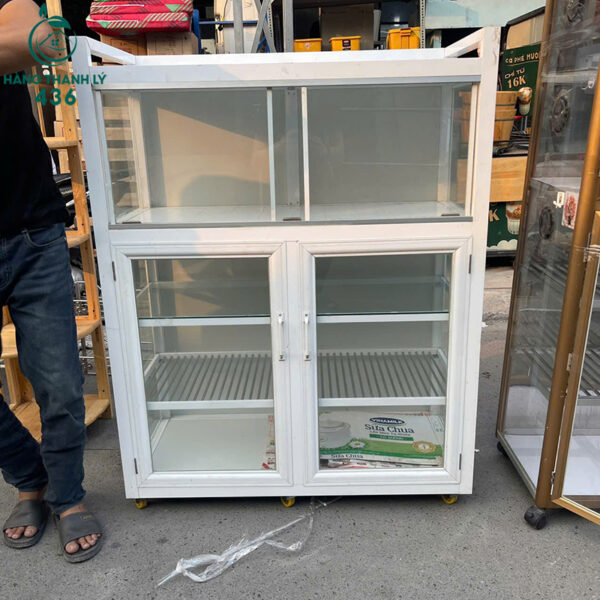 tu-kinh-trung-bay-cu-2-tang-co-banh-xe (3) Tủ Kính Trưng Bày Cũ 2 Tầng Có Bánh Xe