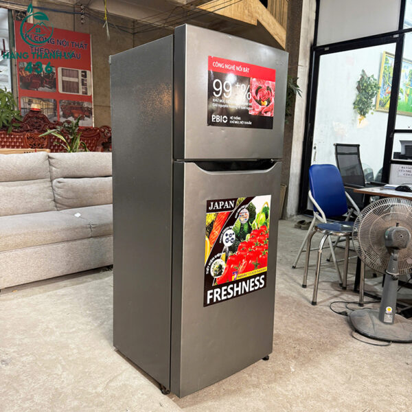 tu lanh cu lg mau bac gn l205s dung tich 187 lit 3