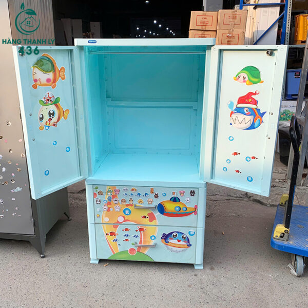 Tủ Nhựa Cũ 70CMX50CMX1M34 Màu Xanh Kèm Họa Tiết Hoạt Hình
