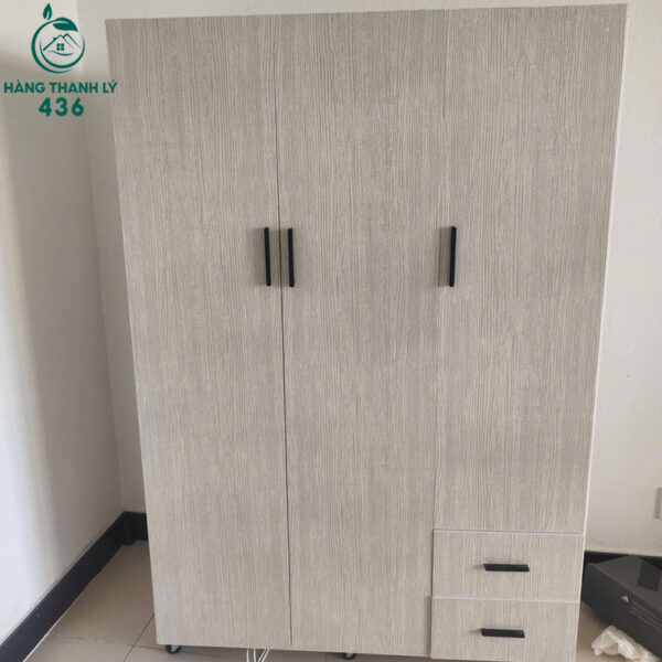 tu nhua dung quan ao cu 1m2x1m8 3 canh gon gang