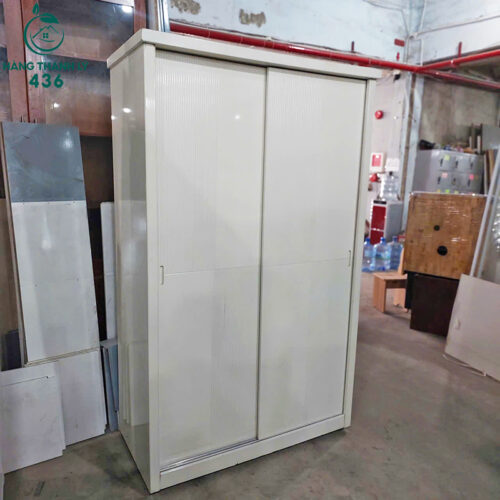 Tủ Quần Áo Cửa Lùa Gỗ Cũ Bên Trong Có Thanh Treo 4 tu quan ao cua lua go cu ben trong co thanh treo 3