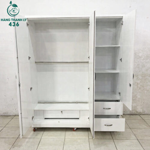 tu quan ao trang cu co hoc keo va thanh treo tien dung 1