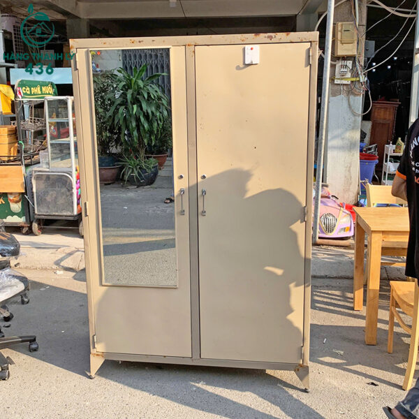 tu-sat-cu-2-canh-1m2x1m8x50cm-de-quan-ao-kem-guong-soi (2) tu sat cu 2 canh 1m2x1m8x50cm de quan ao kem guong soi 2