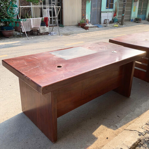 ban giam doc cu 1m8x90cmx75cm go nau khong hoc 2