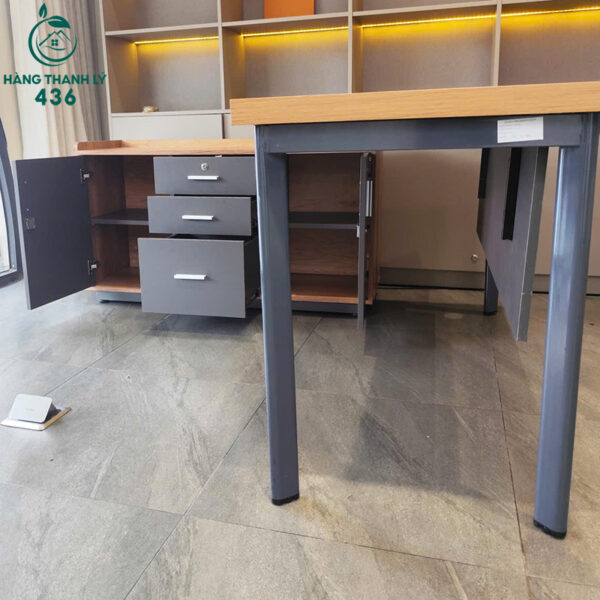 Bàn Làm Việc Cũ 1M4X1M5X75CM Chữ L Kết Hợp Tủ Phụ Tiện Lợi