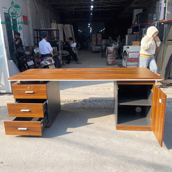 ban van phong go cu 2mx80cm co hoc keo tien loi 2