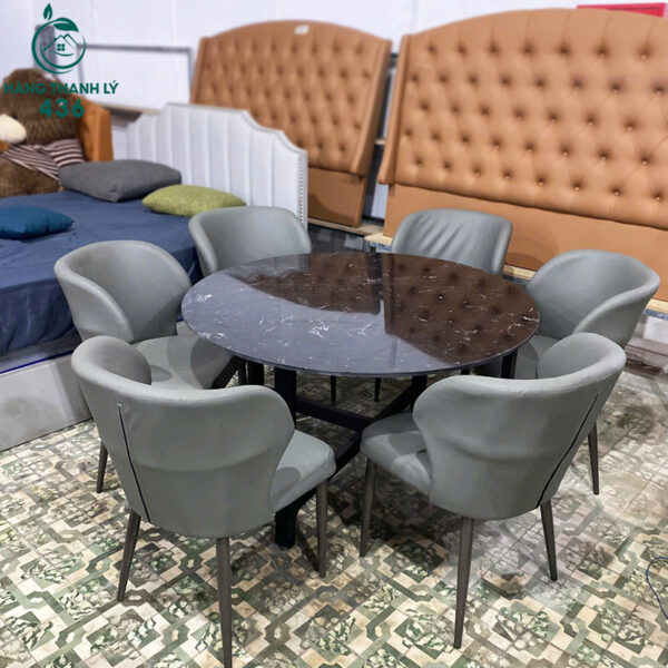 thanh ly bo ban an 6 ghe boc da xam moi 99 1