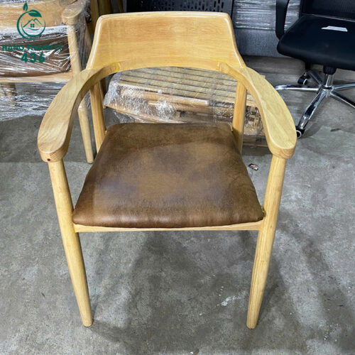 thanh ly ghe go tua cong tay vin boc nem moi 99 2