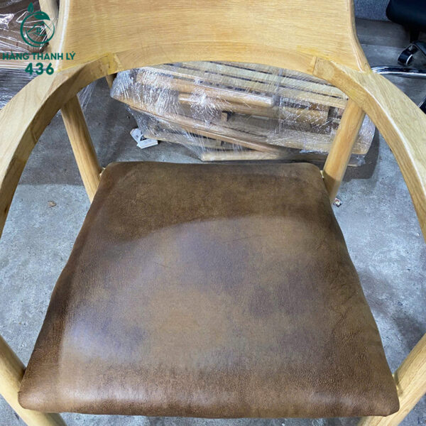 thanh ly ghe go tua cong tay vin boc nem moi 99 3