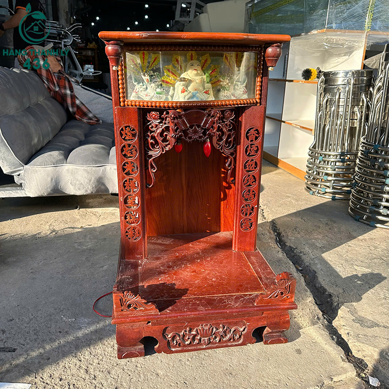 tu-tho-go-cu-cham-khac-hoa-van-truyen-thong-2 Tủ Thờ Gỗ Cũ Chạm Khắc Hoa Văn Truyền Thống