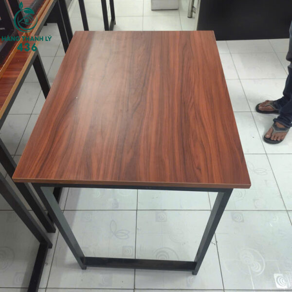 ban cafe cu mat go chan sat 2 Copy