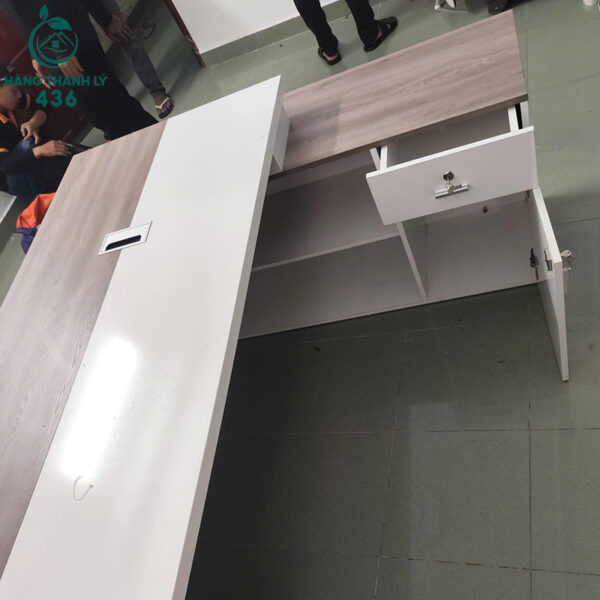 ban giam doc cu 1m95x1x4x80cm mat go ket hop trang 4