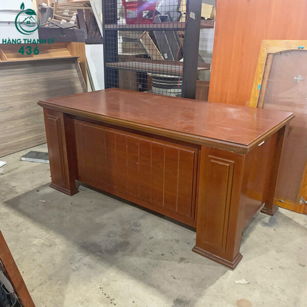 ban-giam-doc-go-cu-1m8x90cm-mau-nau-sang-trong (1) ban giam doc go cu 1m8x90cm mau nau sang trong 1