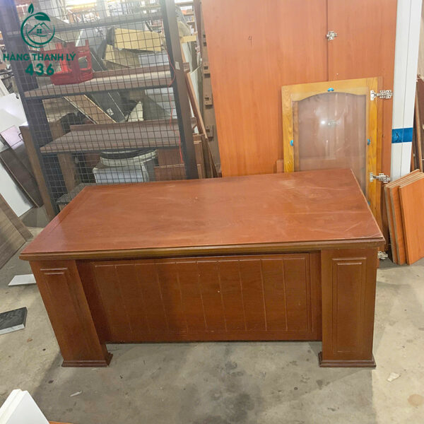 ban-giam-doc-go-cu-1m8x90cm-mau-nau-sang-trong (2) ban giam doc go cu 1m8x90cm mau nau sang trong 2